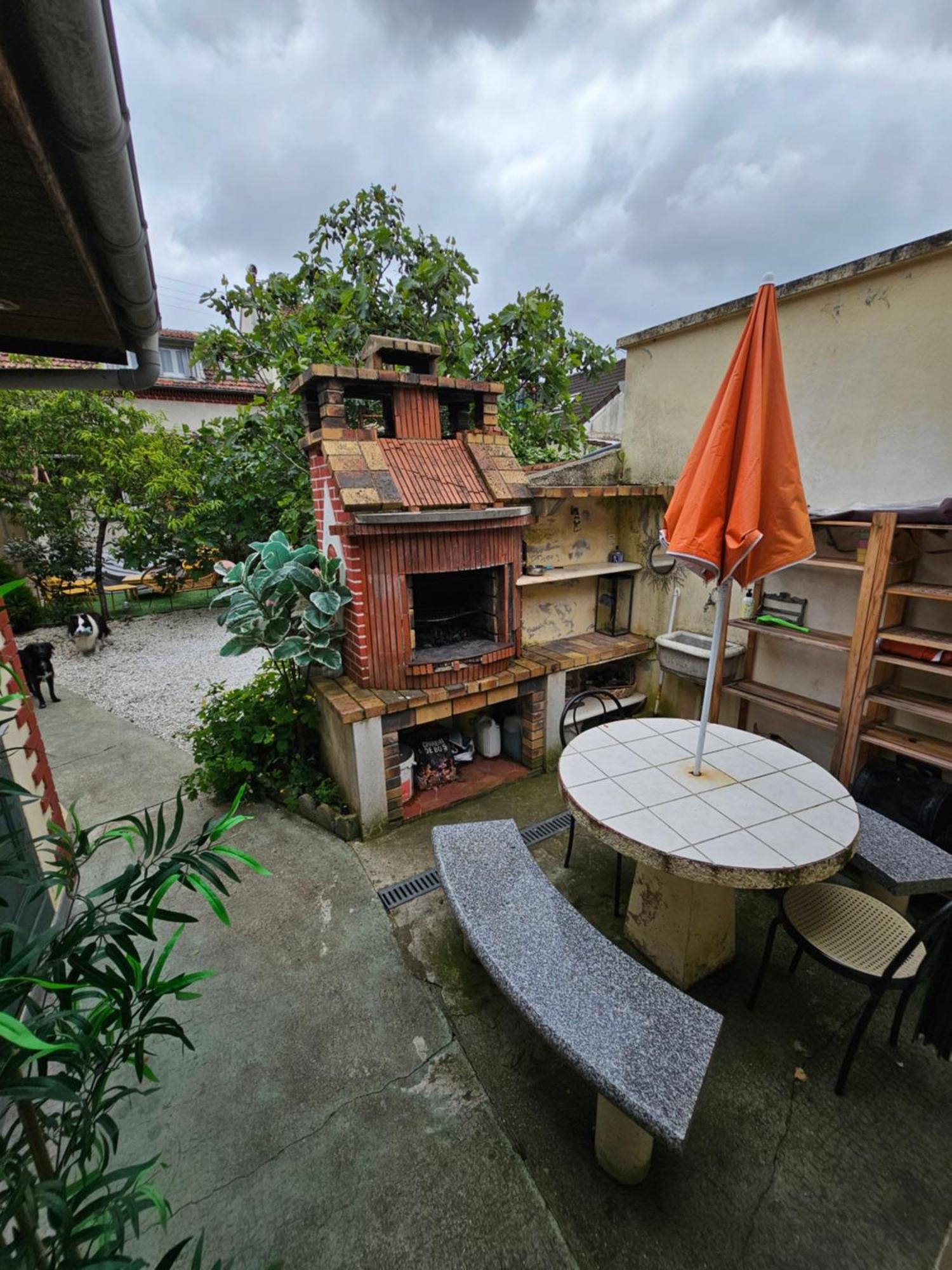Petite Maison Au Calme Эпине-сюр-Сена Экстерьер фото